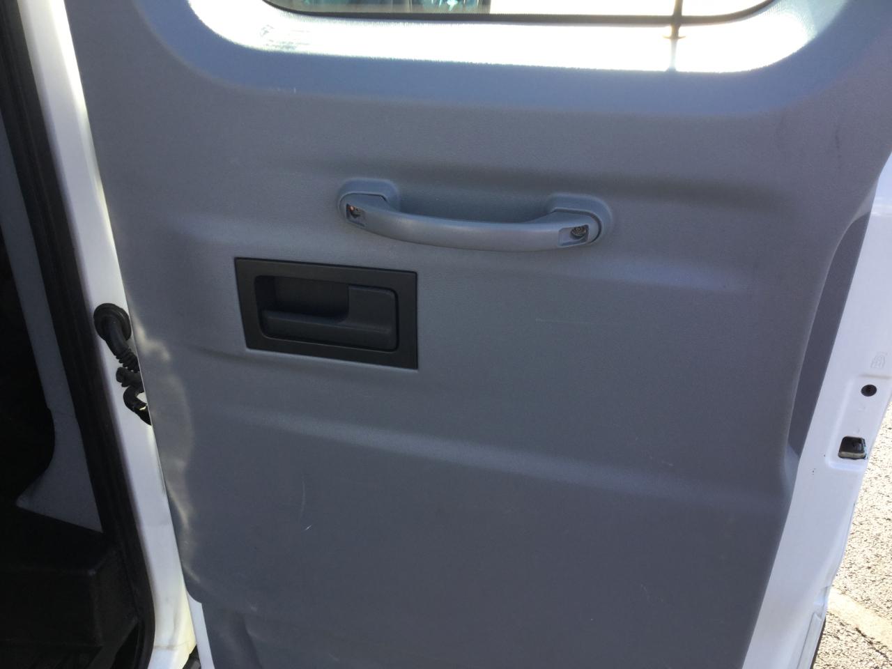 Ford Transit Passenger Wagon T-350 148" Low Roof XL Swing-Out RH Dr 2019