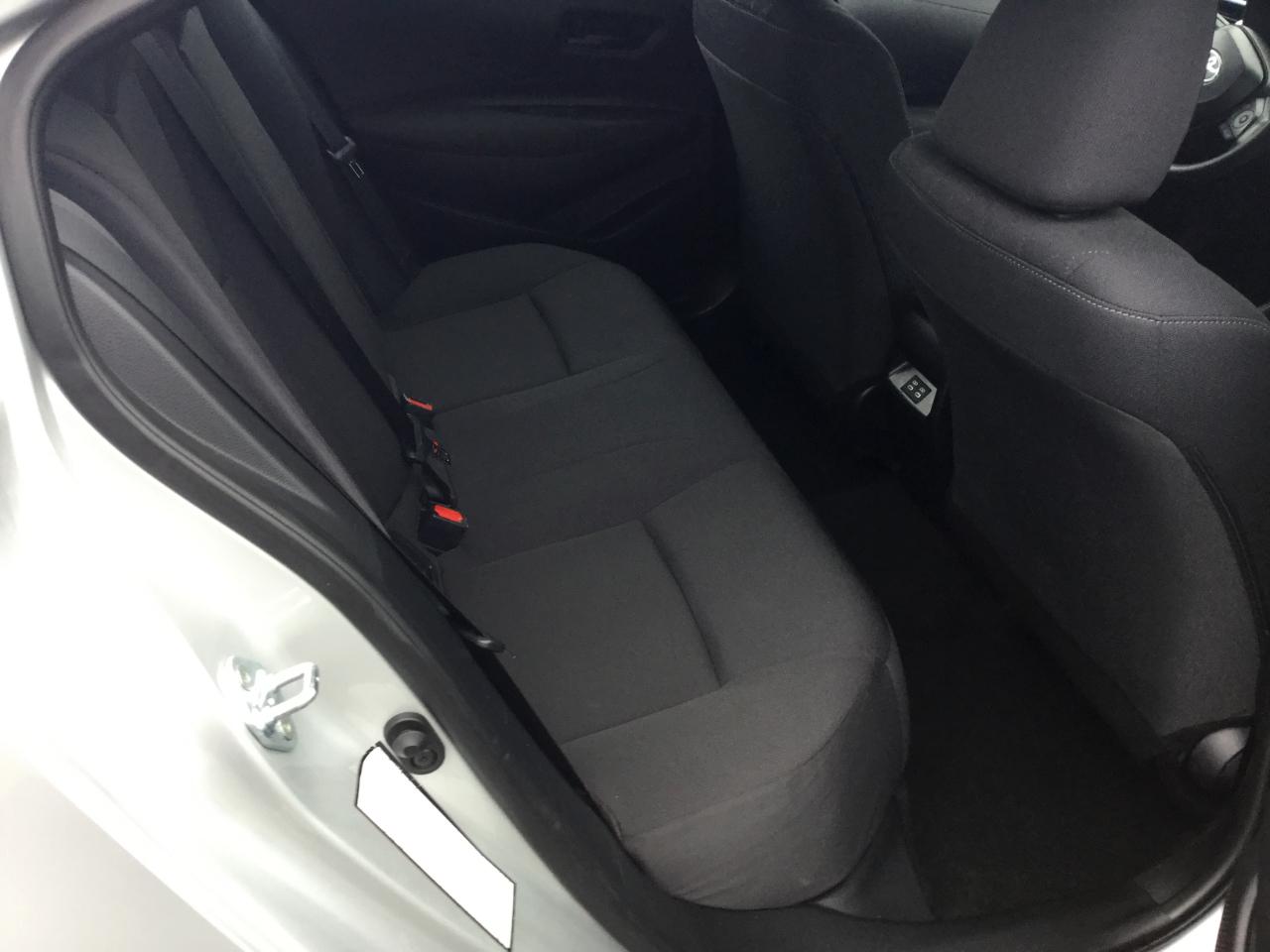 Toyota Corolla LE CVT (Natl) 2025