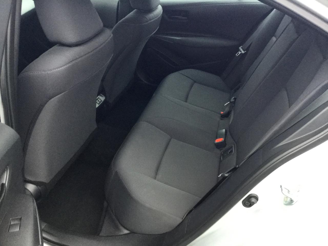 Toyota Corolla LE CVT (Natl) 2025