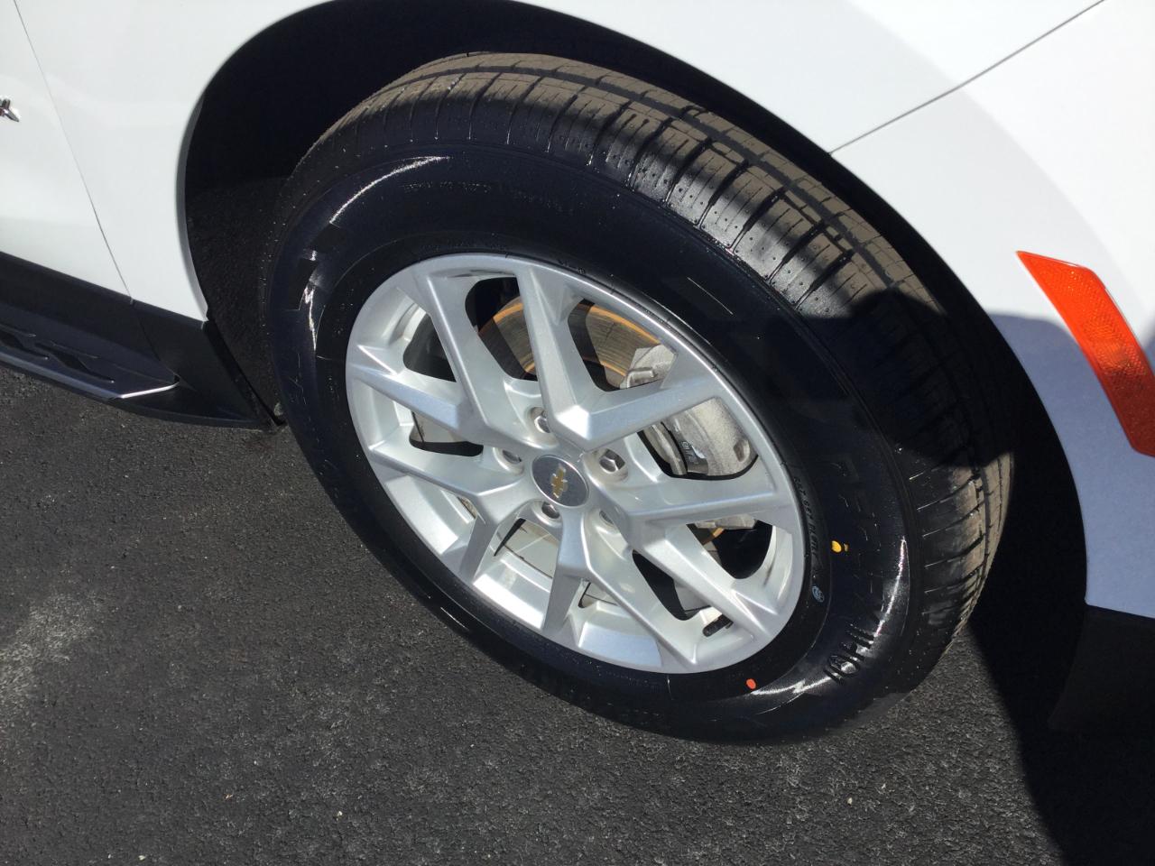 Chevrolet Equinox FWD 4dr LT w/1LT 2024