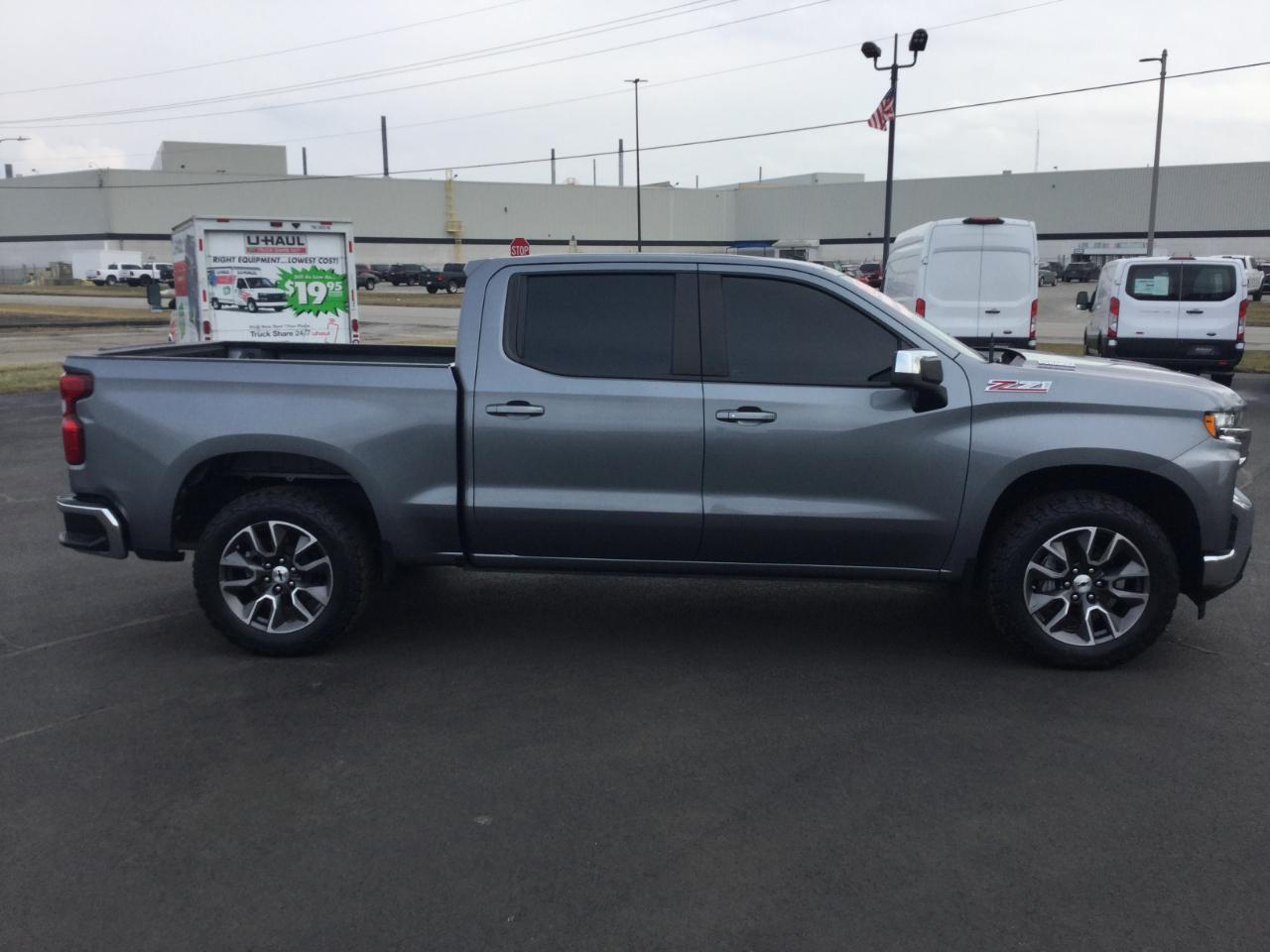 Chevrolet Silverado 1500 4WD Crew Cab 147" LT w/1LT 2021