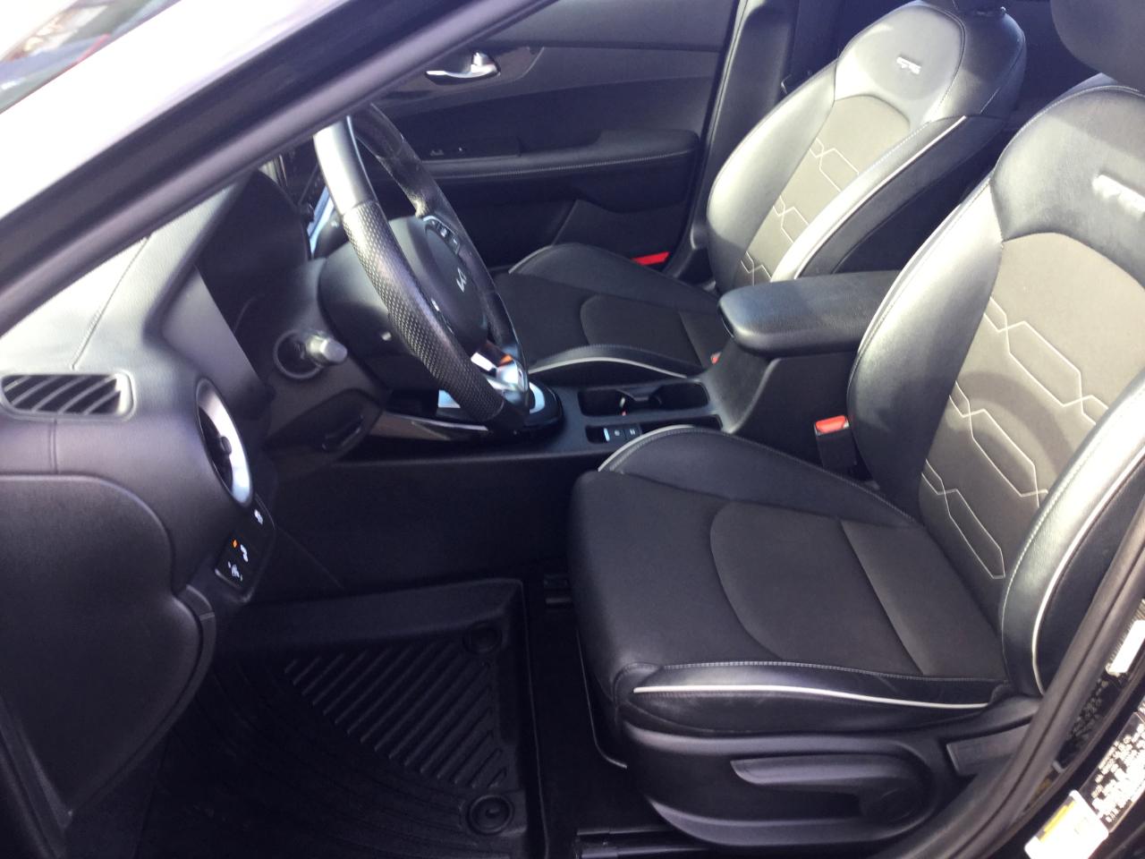 Kia Forte GT-Line IVT 2023