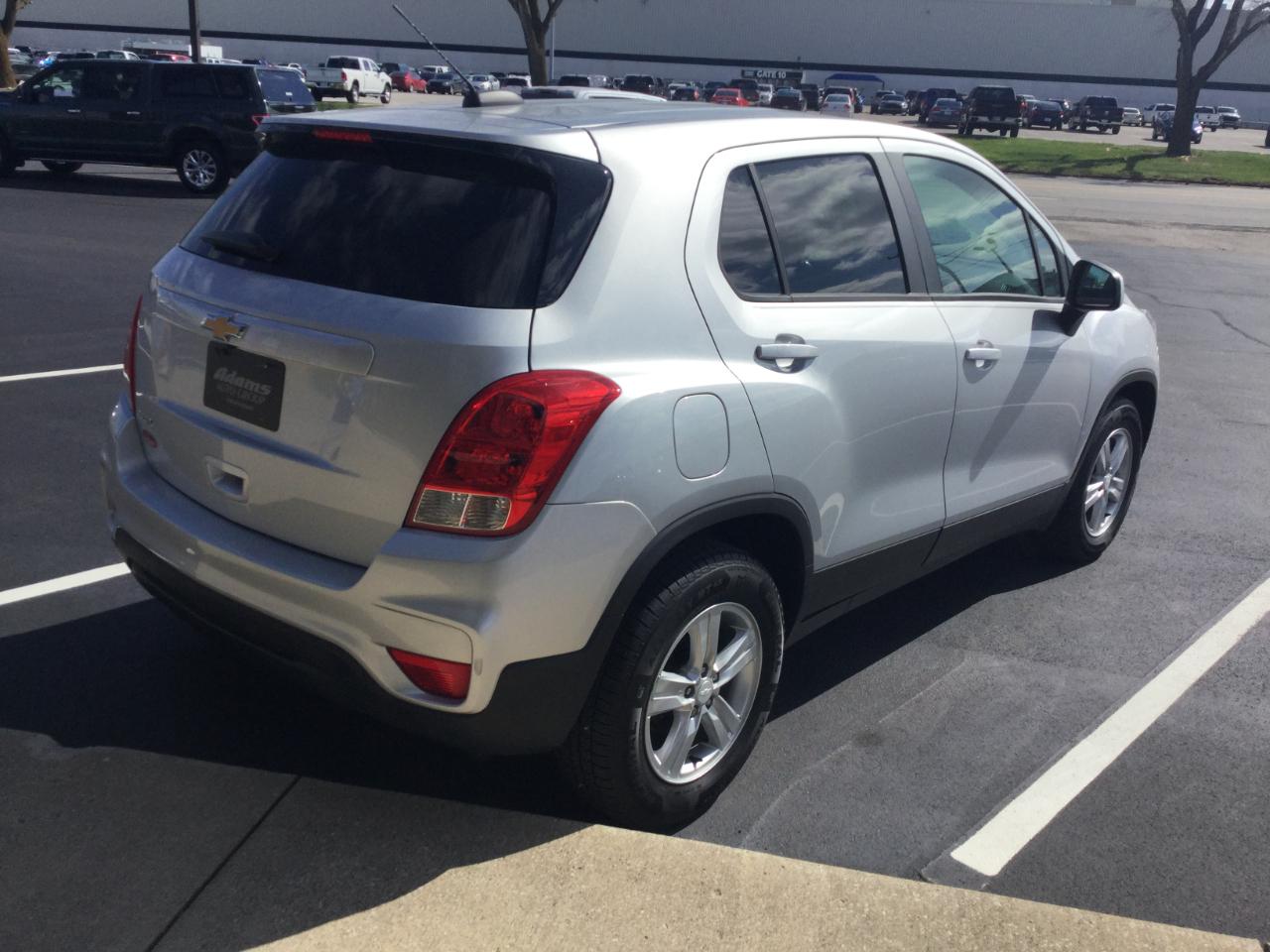 Chevrolet Trax FWD 4dr LS 2020
