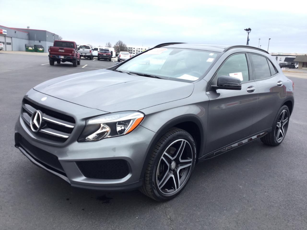 Mercedes-Benz GLA GLA 250 4MATIC SUV 2017