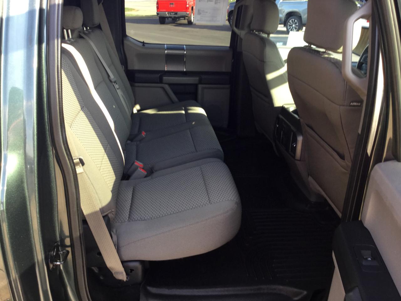 Ford F-150 4WD SuperCrew 145" XLT 2012