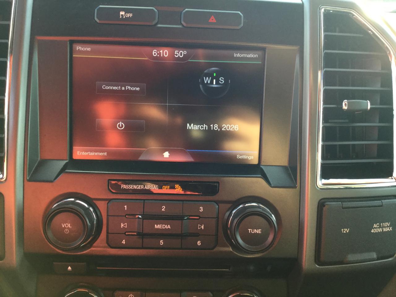 Ford F-150 4WD SuperCrew 145" XLT 2012