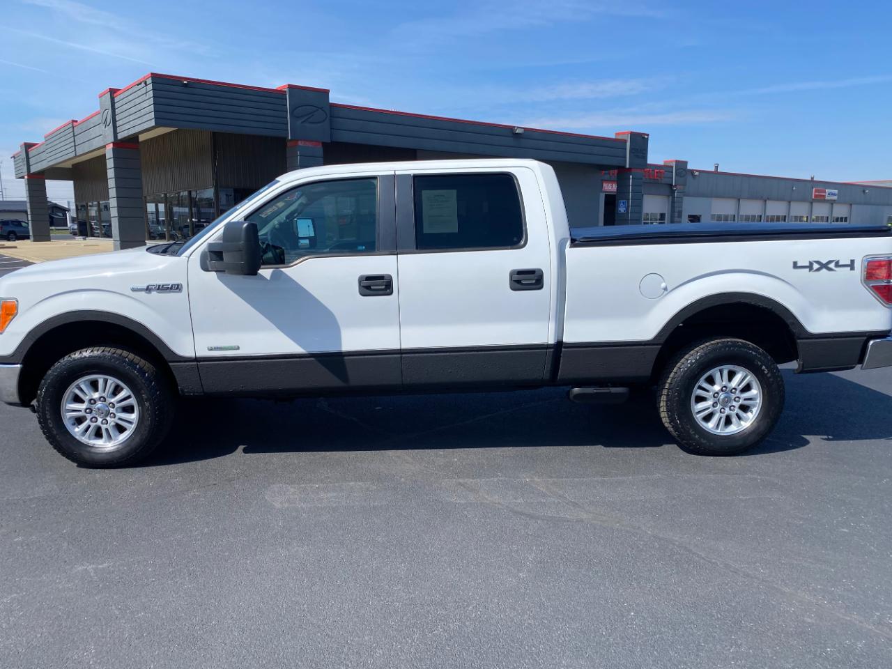 Ford F-150 4WD SuperCrew 157" XL w/HD Payload Pkg 2012