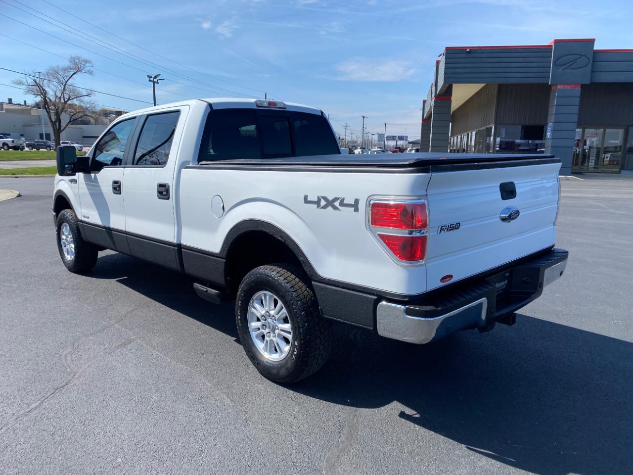 Ford F-150 4WD SuperCrew 157" XL w/HD Payload Pkg 2012