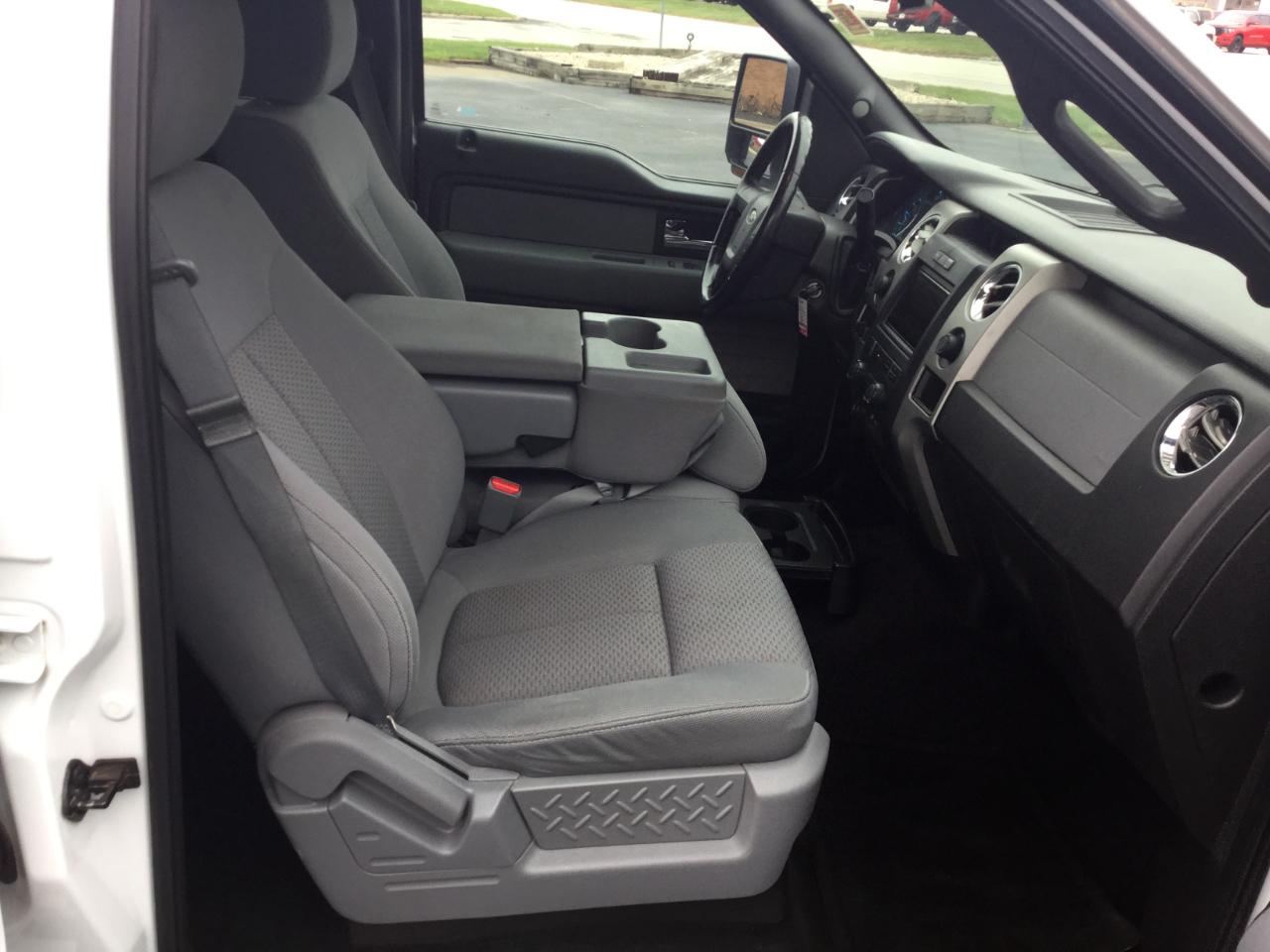 Ford F-150 4WD SuperCrew 157" XLT w/HD Payload Pkg 2012