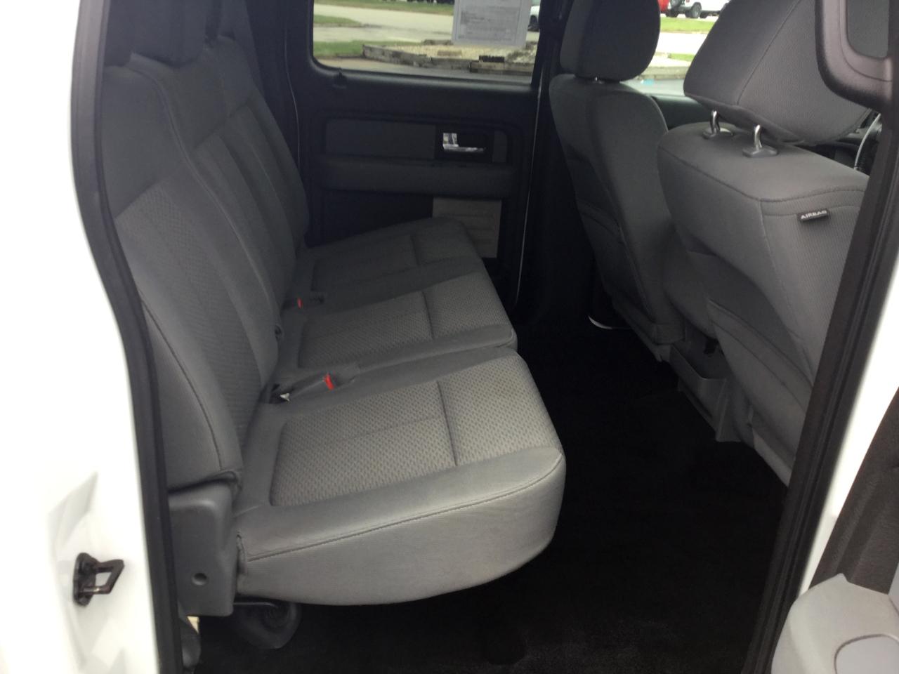 Ford F-150 4WD SuperCrew 157" XLT w/HD Payload Pkg 2012