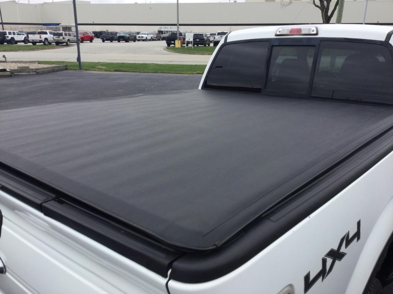 Ford F-150 4WD SuperCrew 157" XLT w/HD Payload Pkg 2012