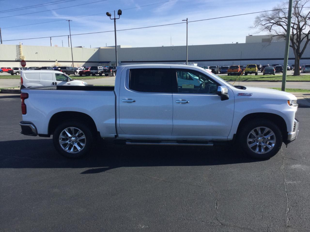 Chevrolet Silverado 1500 4WD Crew Cab 147" LTZ 2020