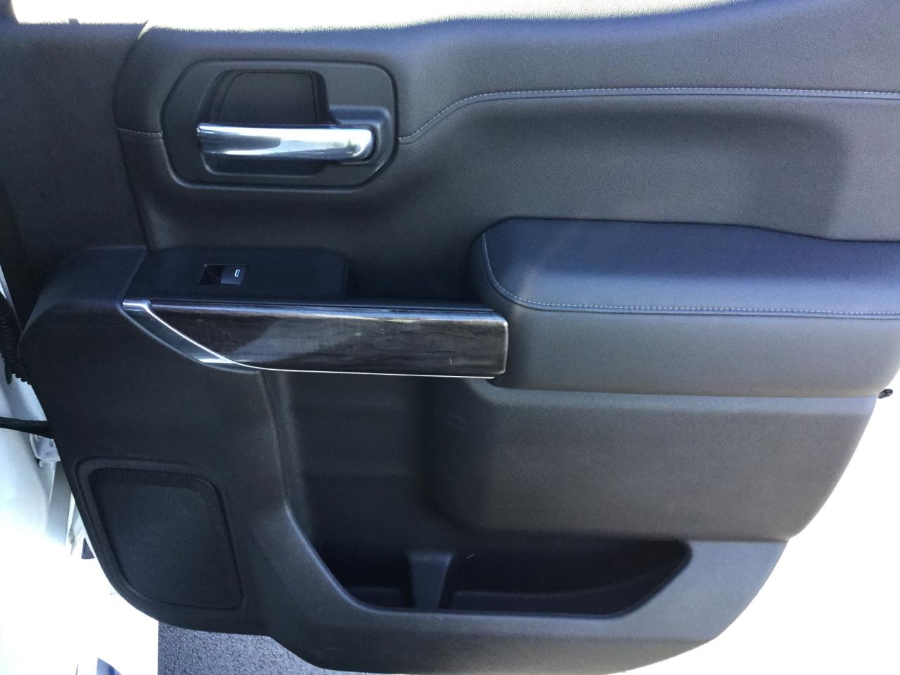 Chevrolet Silverado 1500 4WD Crew Cab 147" LTZ 2020