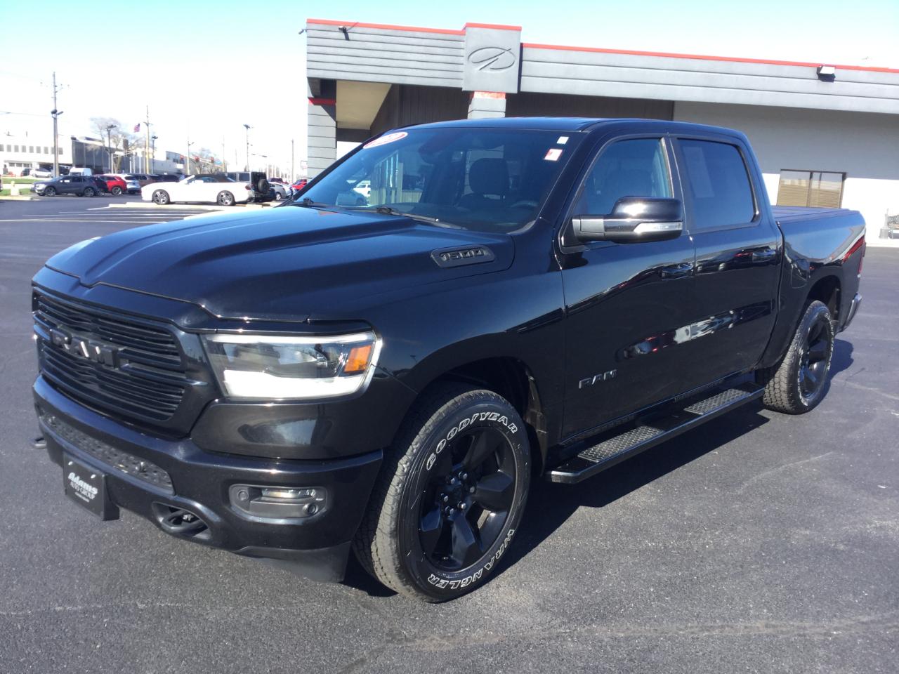 RAM 1500 Big Horn/Lone Star 4x4 Crew Cab 5'7" Box 2019