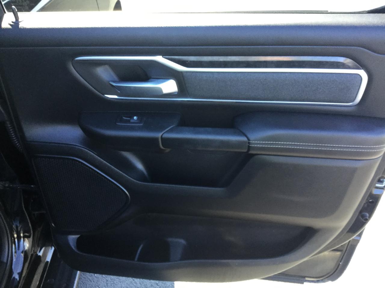 RAM 1500 Big Horn/Lone Star 4x4 Crew Cab 5'7" Box 2019