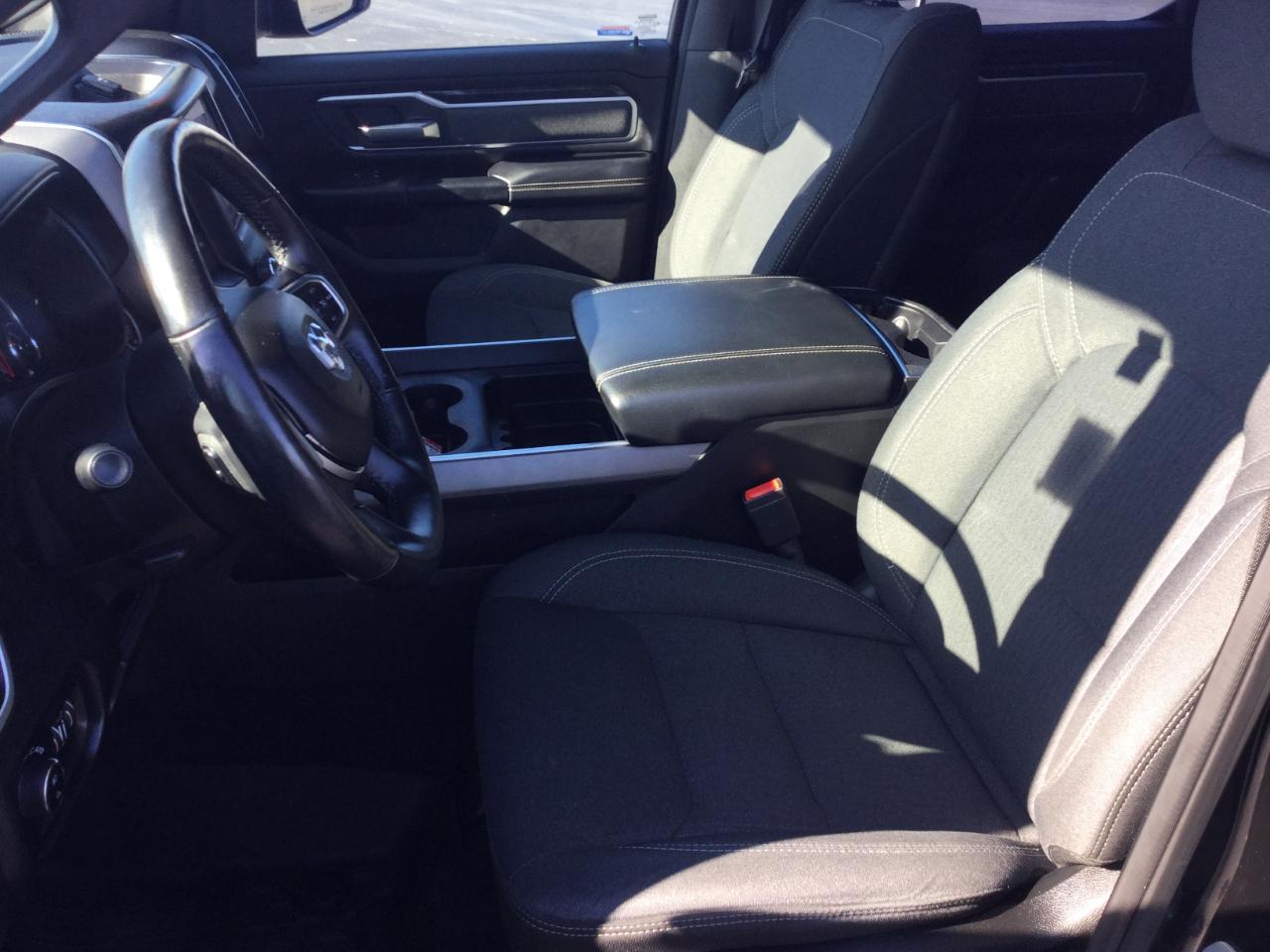 RAM 1500 Big Horn/Lone Star 4x4 Crew Cab 5'7" Box 2019