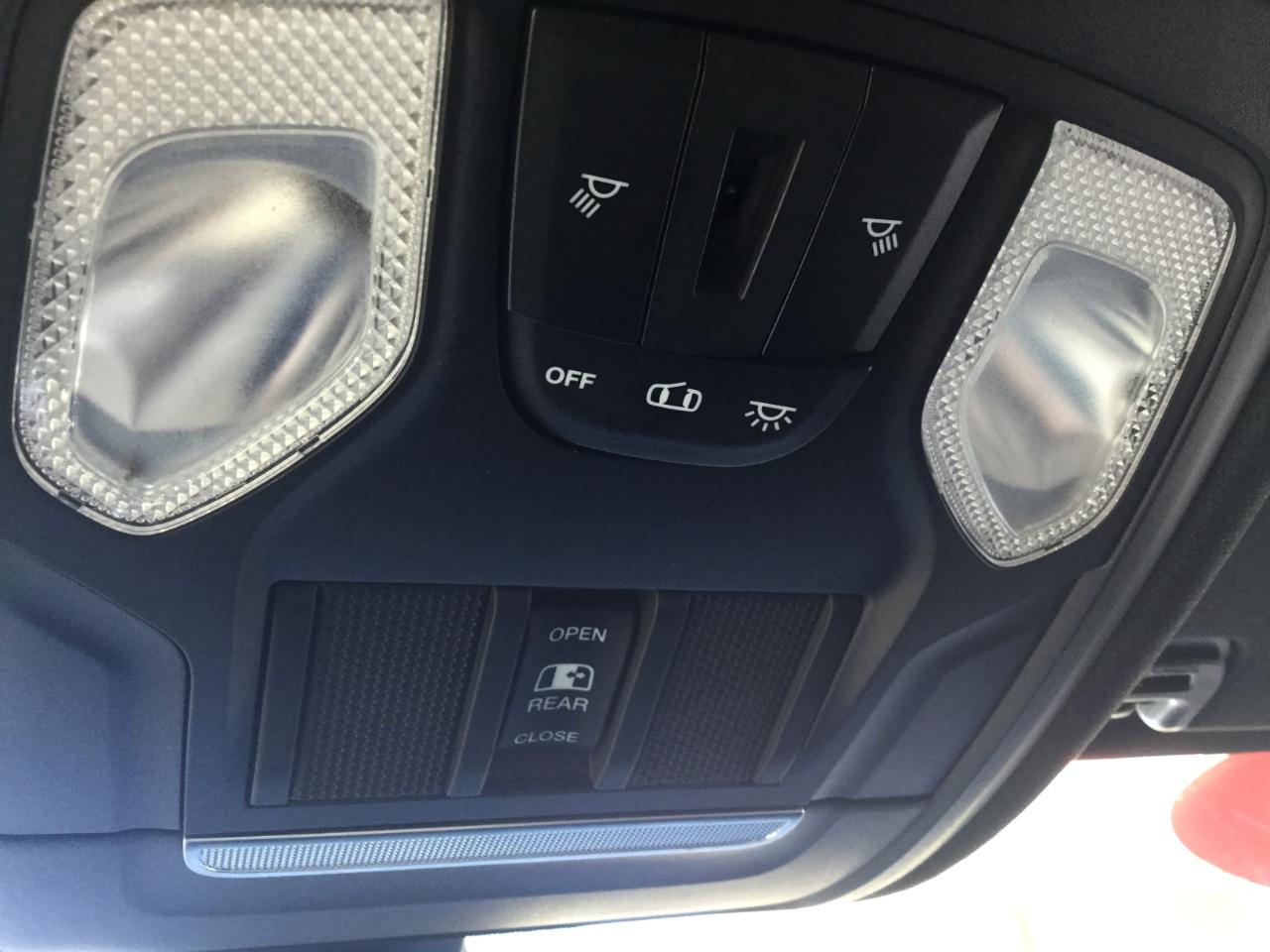 RAM 1500 Big Horn/Lone Star 4x4 Crew Cab 5'7" Box 2019