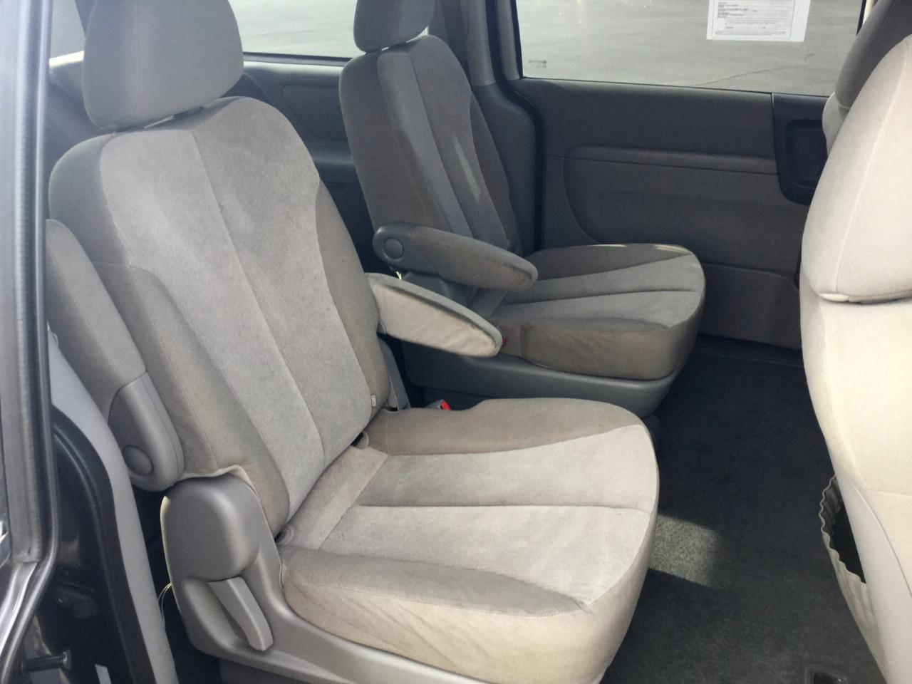 Kia Sedona 4dr Wgn LX 2012