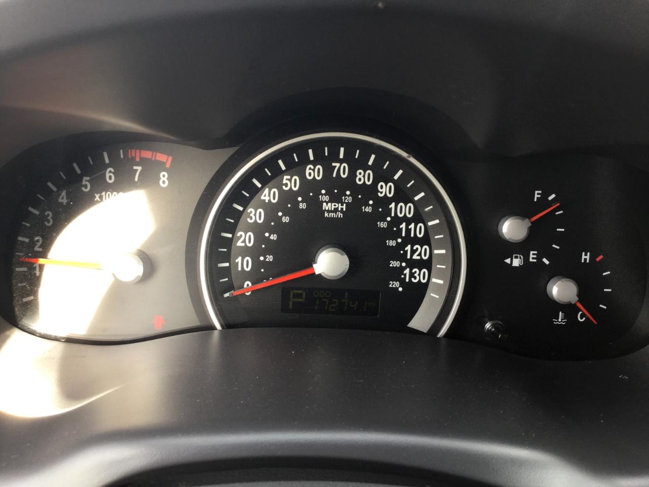 Kia Sedona 4dr Wgn LX 2012