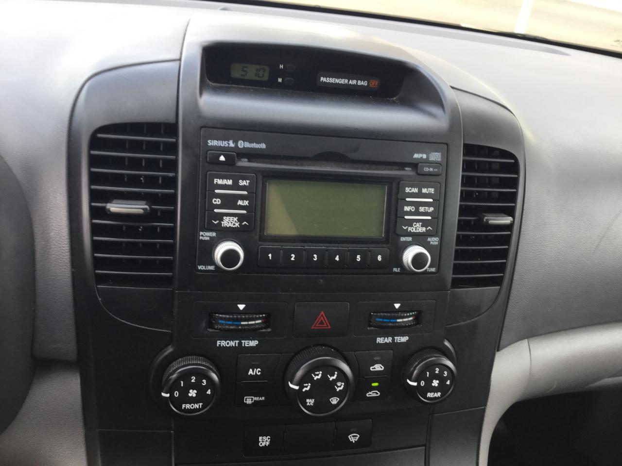 Kia Sedona 4dr Wgn LX 2012