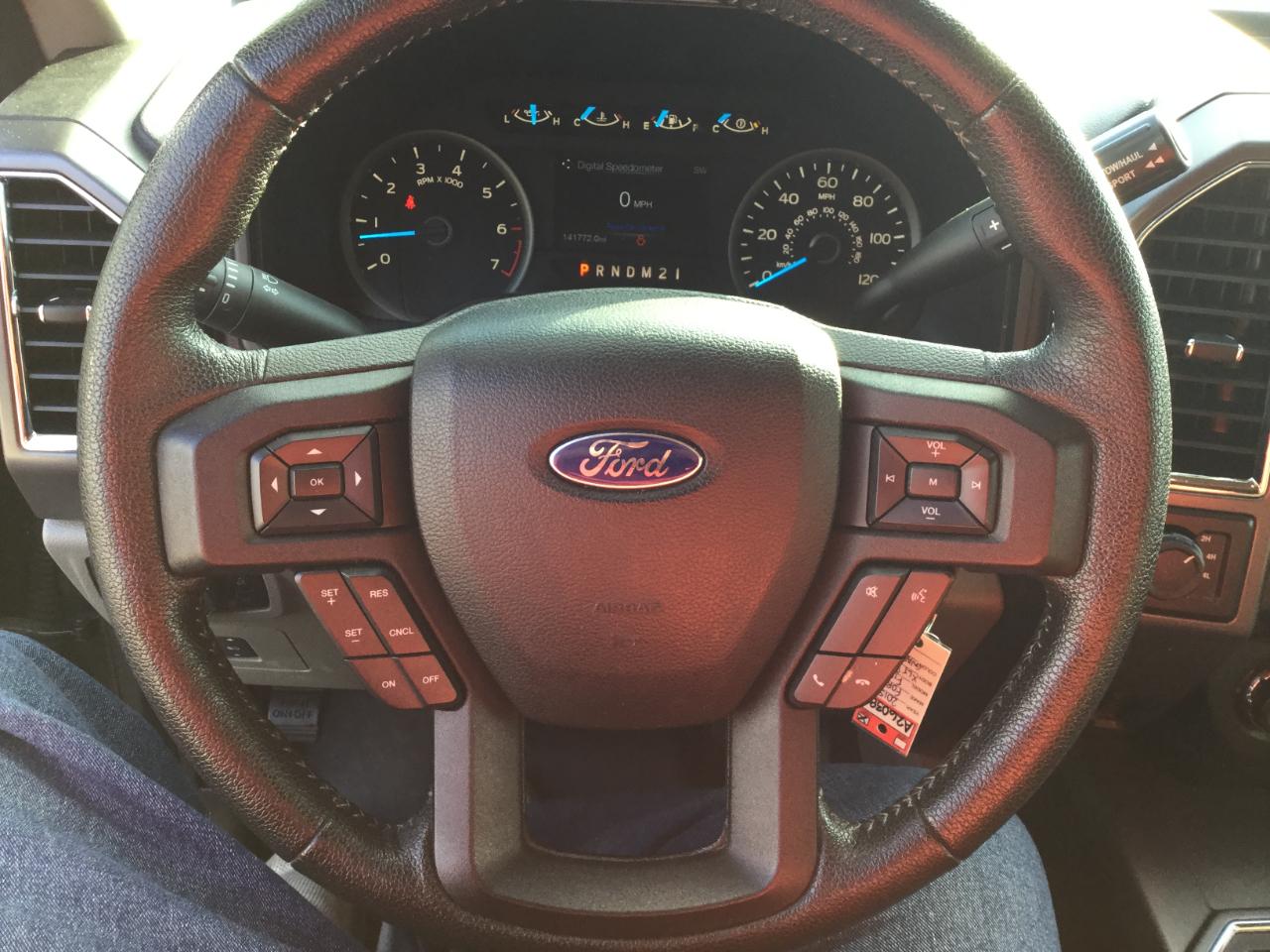 Ford F-150 4WD SuperCrew 145" XLT 2015