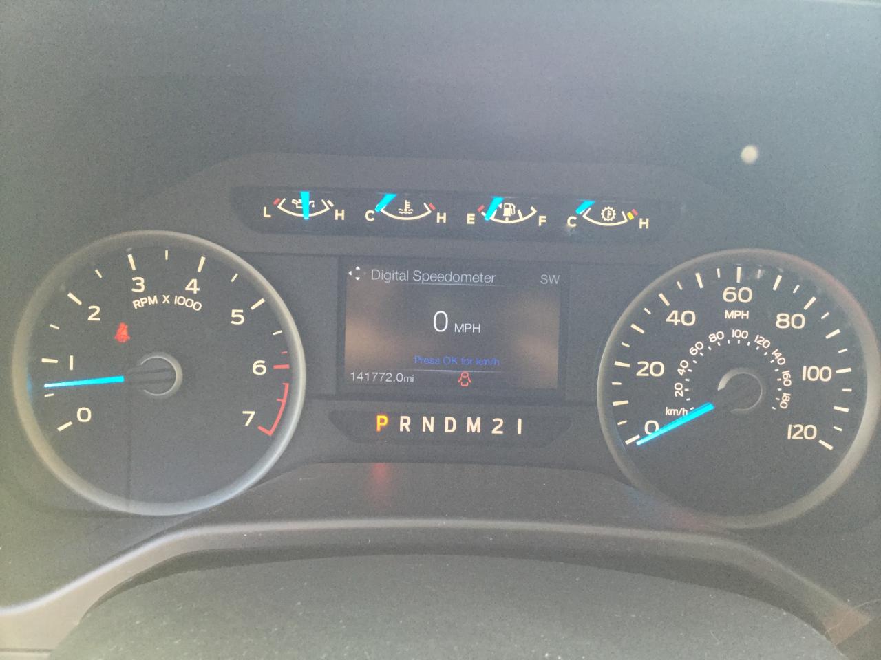 Ford F-150 4WD SuperCrew 145" XLT 2015