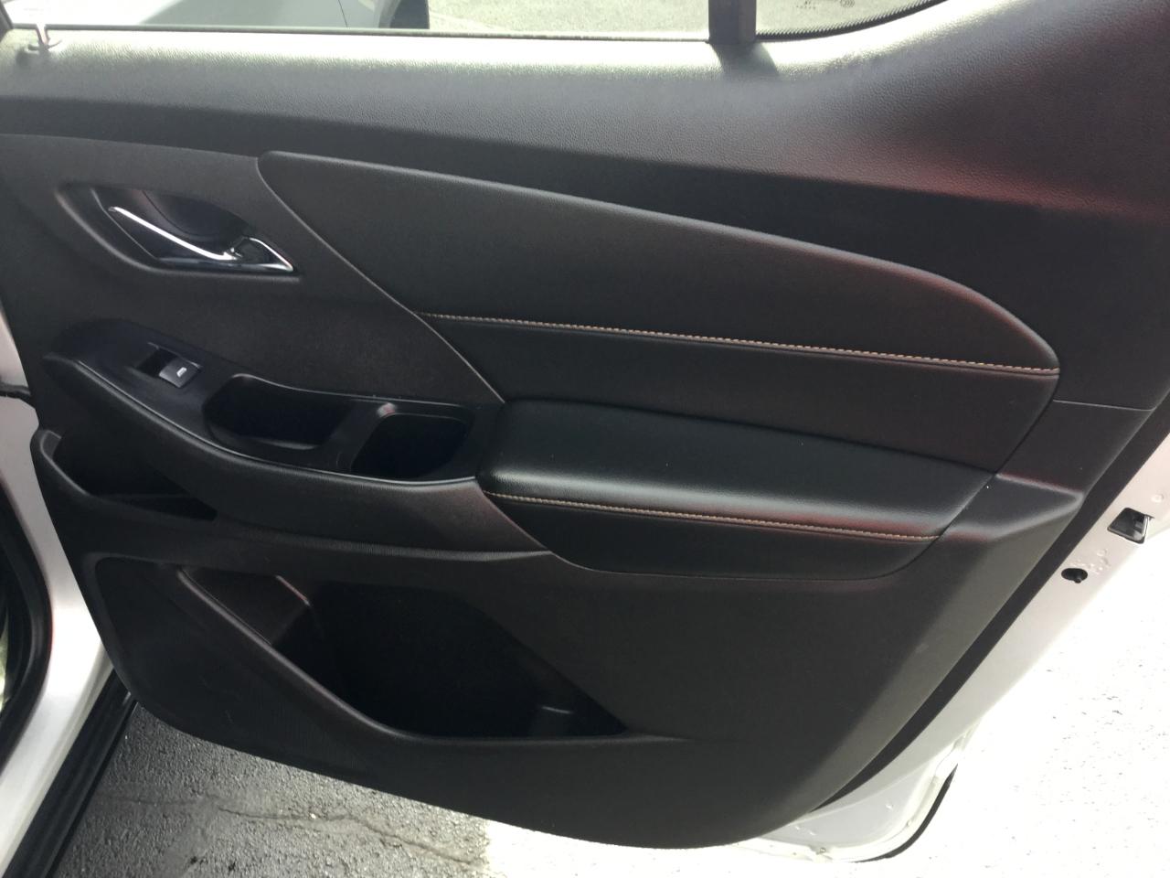 Chevrolet Traverse AWD 4dr LS w/1LS 2019