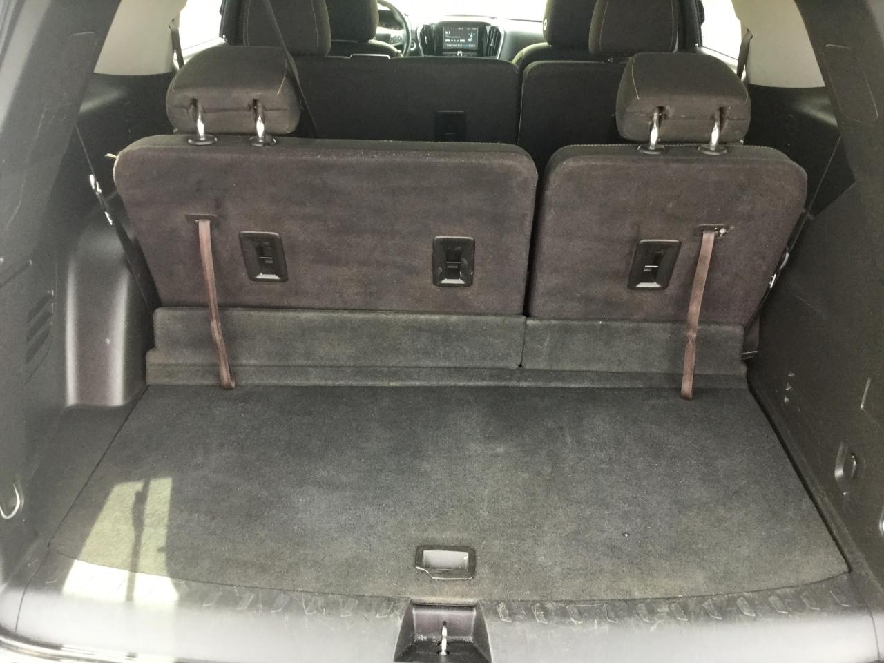 Chevrolet Traverse AWD 4dr LS w/1LS 2019