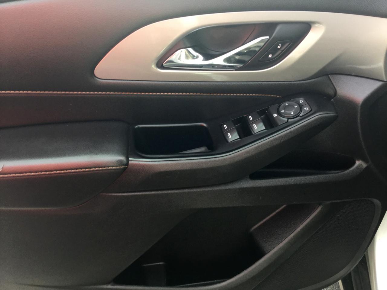 Chevrolet Traverse AWD 4dr LS w/1LS 2019