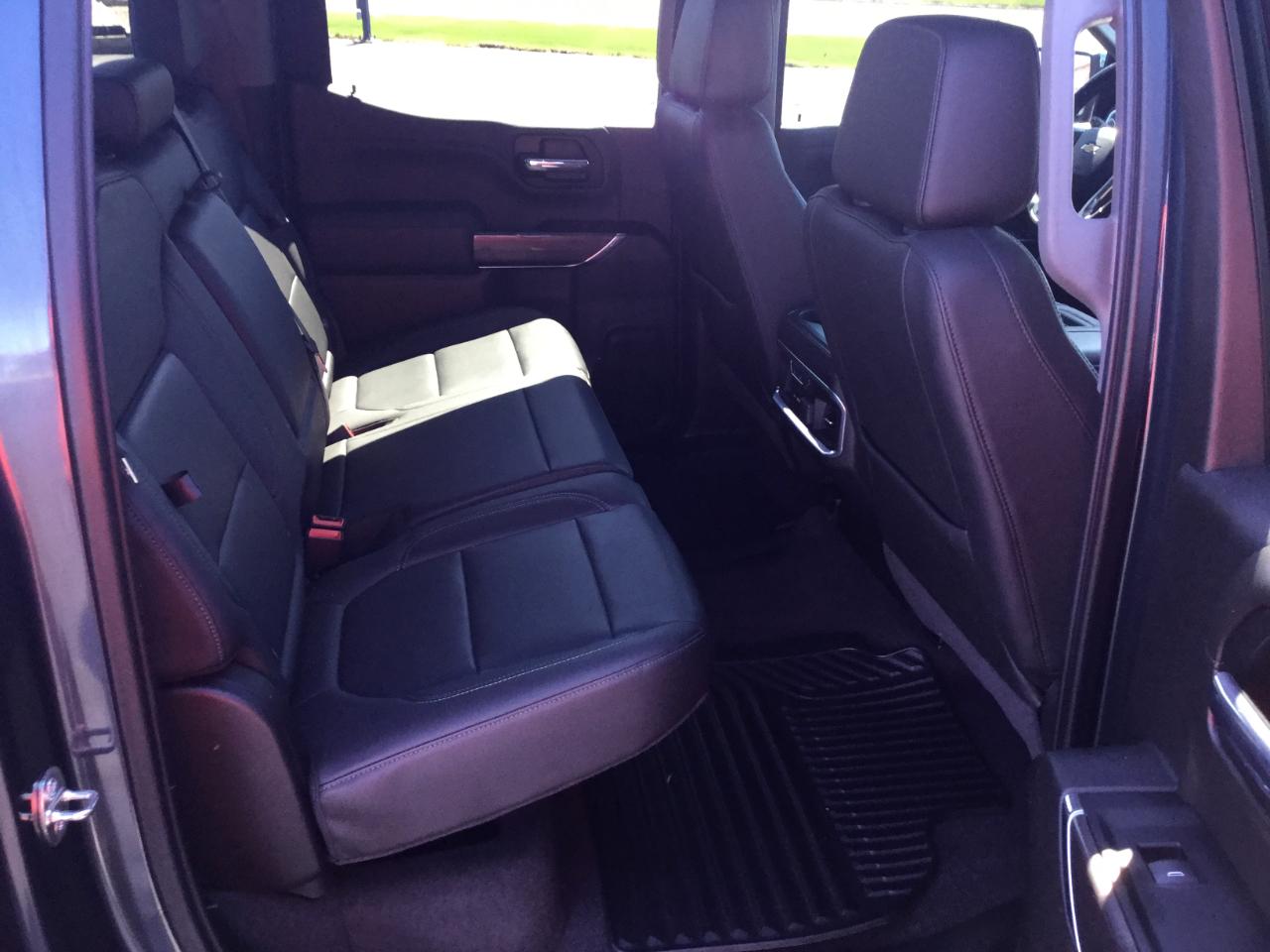 Chevrolet Silverado 1500 4WD Crew Cab 147" LTZ 2019