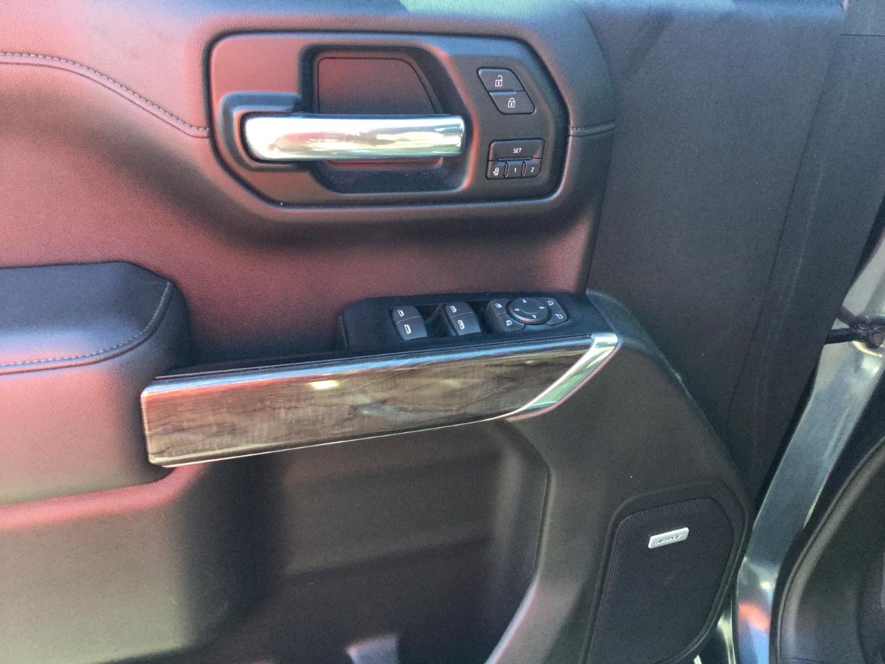 Chevrolet Silverado 1500 4WD Crew Cab 147" LTZ 2019