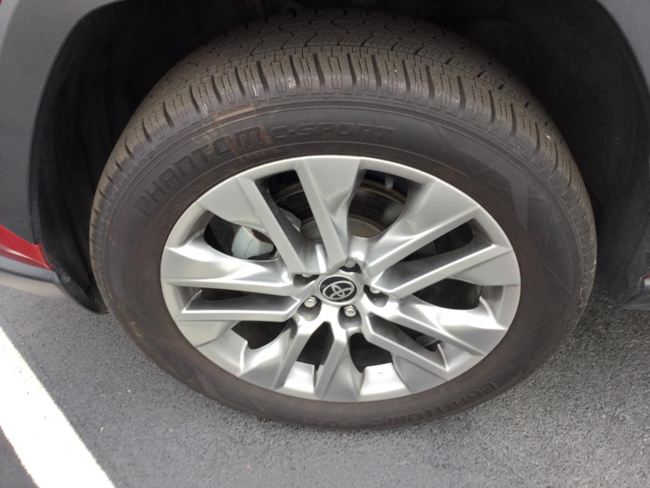 Toyota RAV4 Limited AWD (Natl) 2022