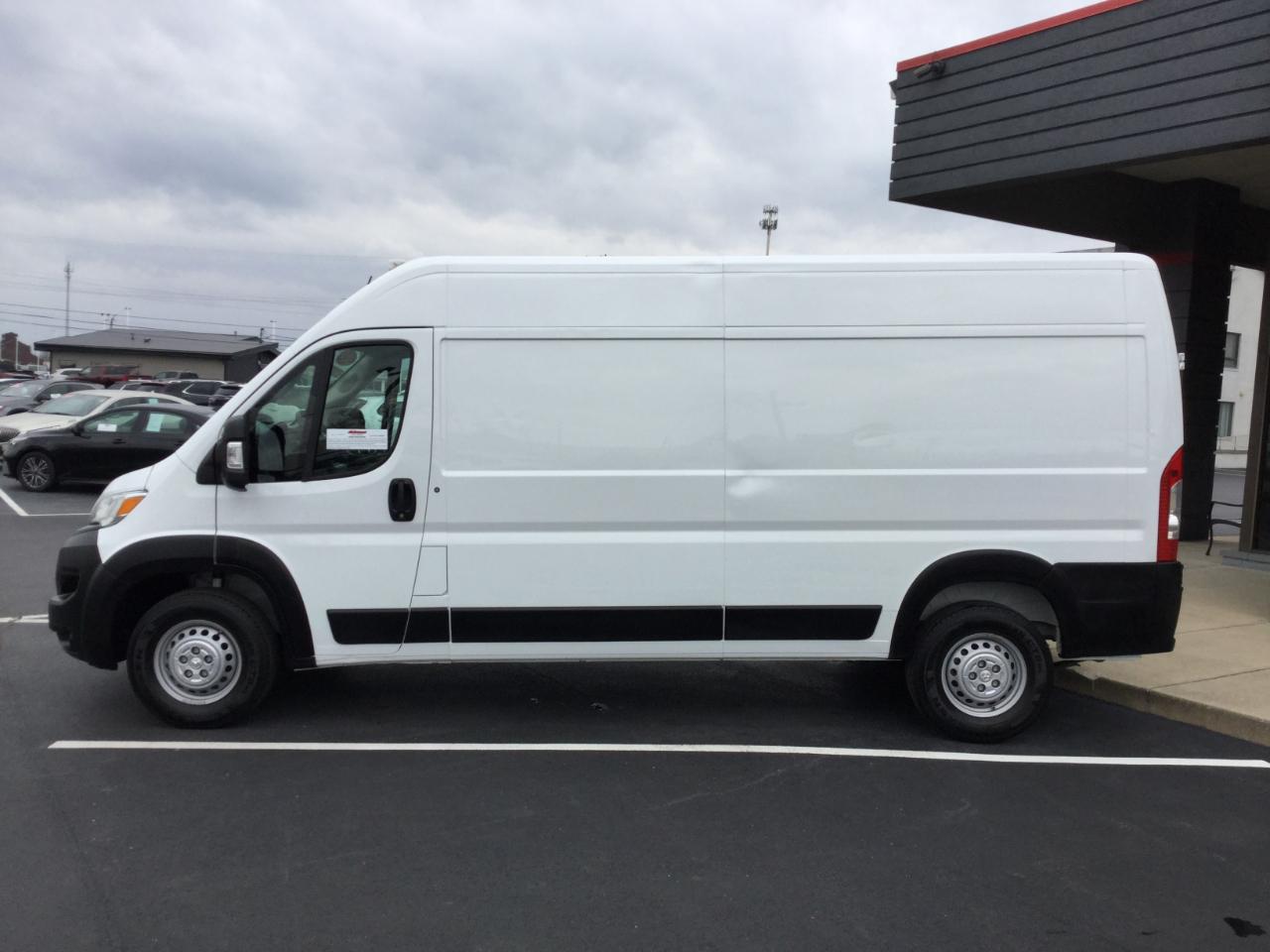 RAM ProMaster Cargo Van Tradesman 2500 High Roof 159" WB w/Pass Seat 2024