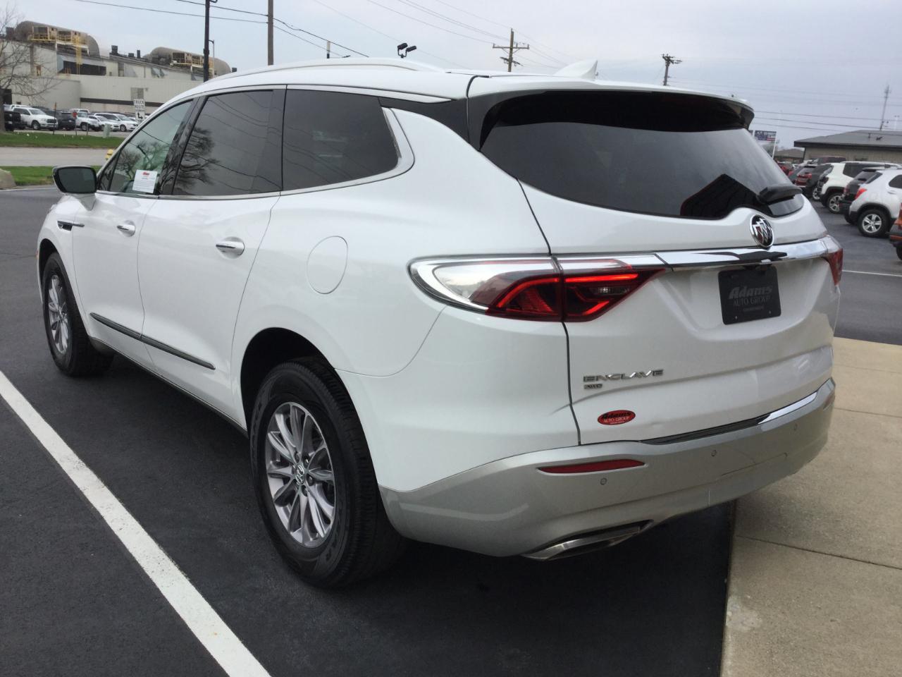 Buick Enclave AWD 4dr Premium 2024