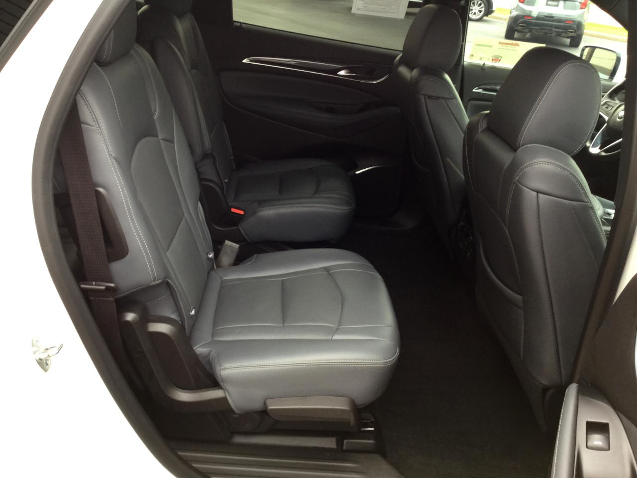 Buick Enclave AWD 4dr Premium 2024