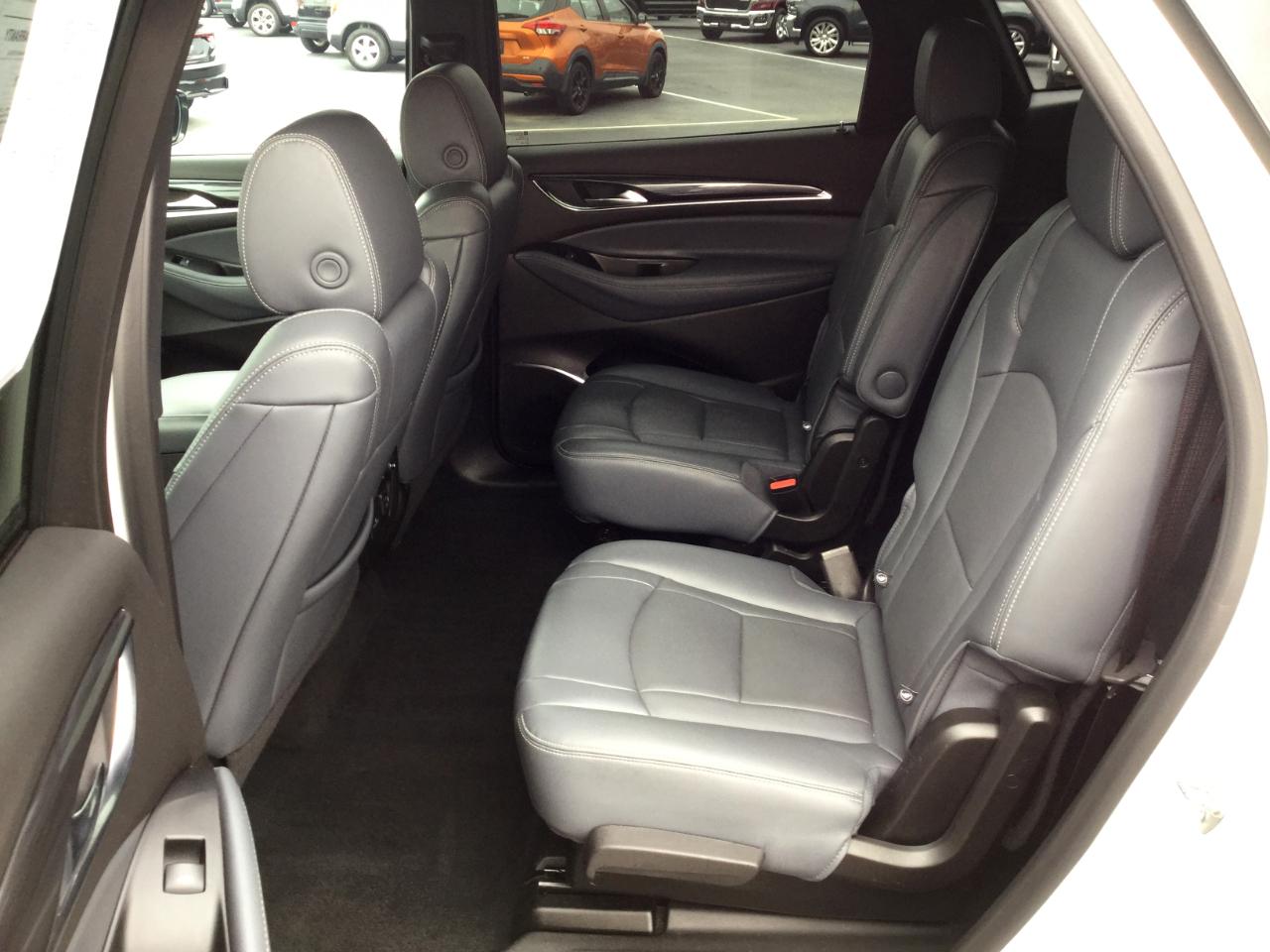 Buick Enclave AWD 4dr Premium 2024