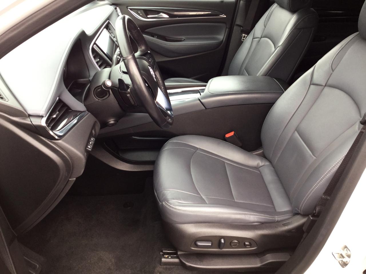 Buick Enclave AWD 4dr Premium 2024