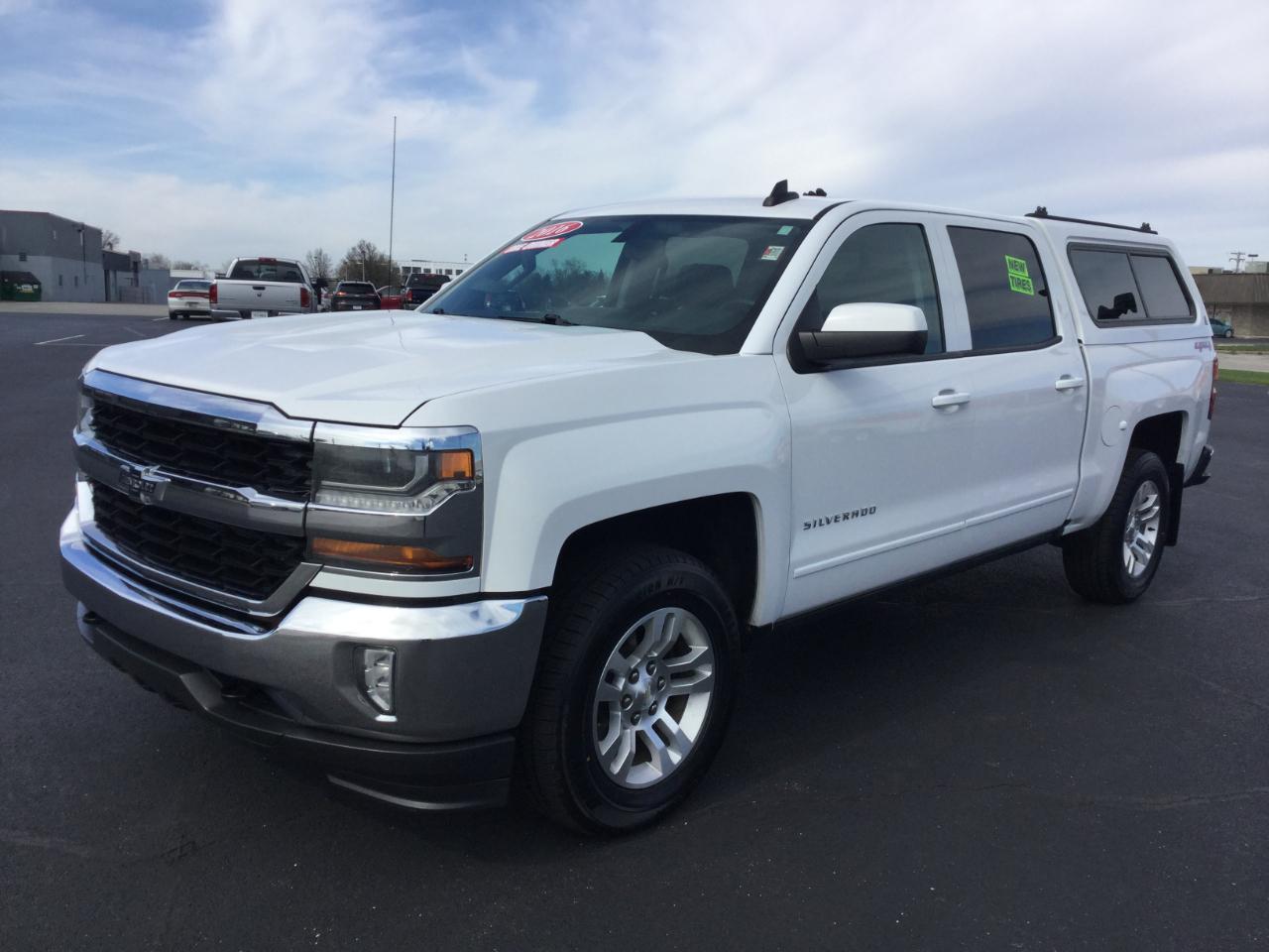 Chevrolet Silverado 1500 4WD Crew Cab 143.5" LT w/1LT 2016