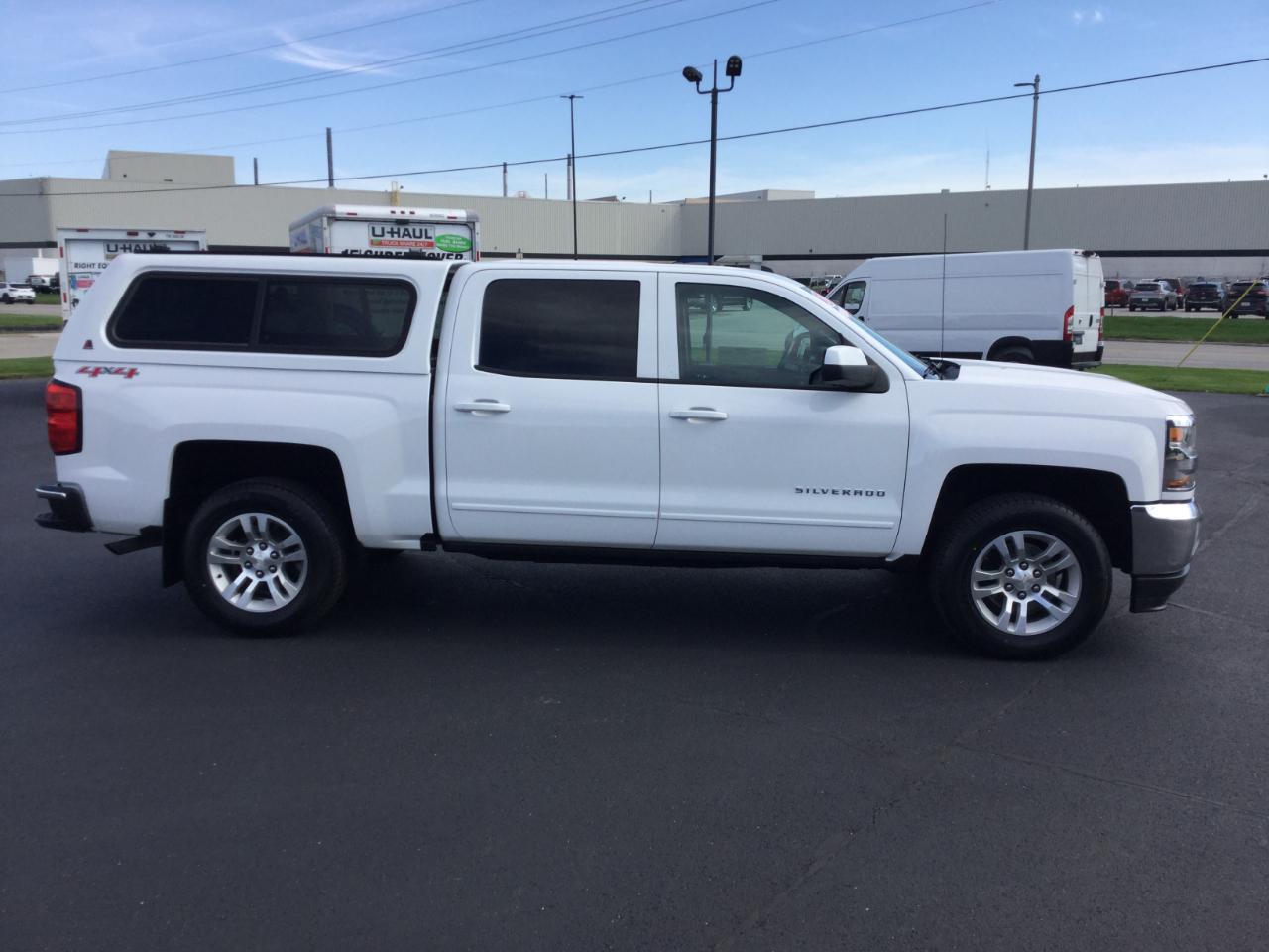 Chevrolet Silverado 1500 4WD Crew Cab 143.5" LT w/1LT 2016