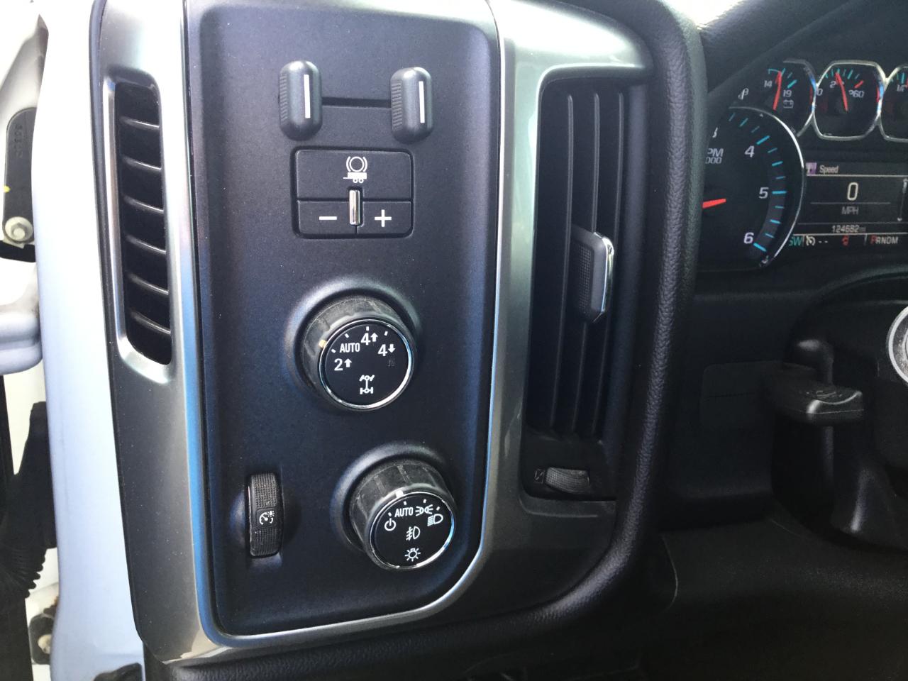 Chevrolet Silverado 1500 4WD Crew Cab 143.5" LT w/1LT 2016