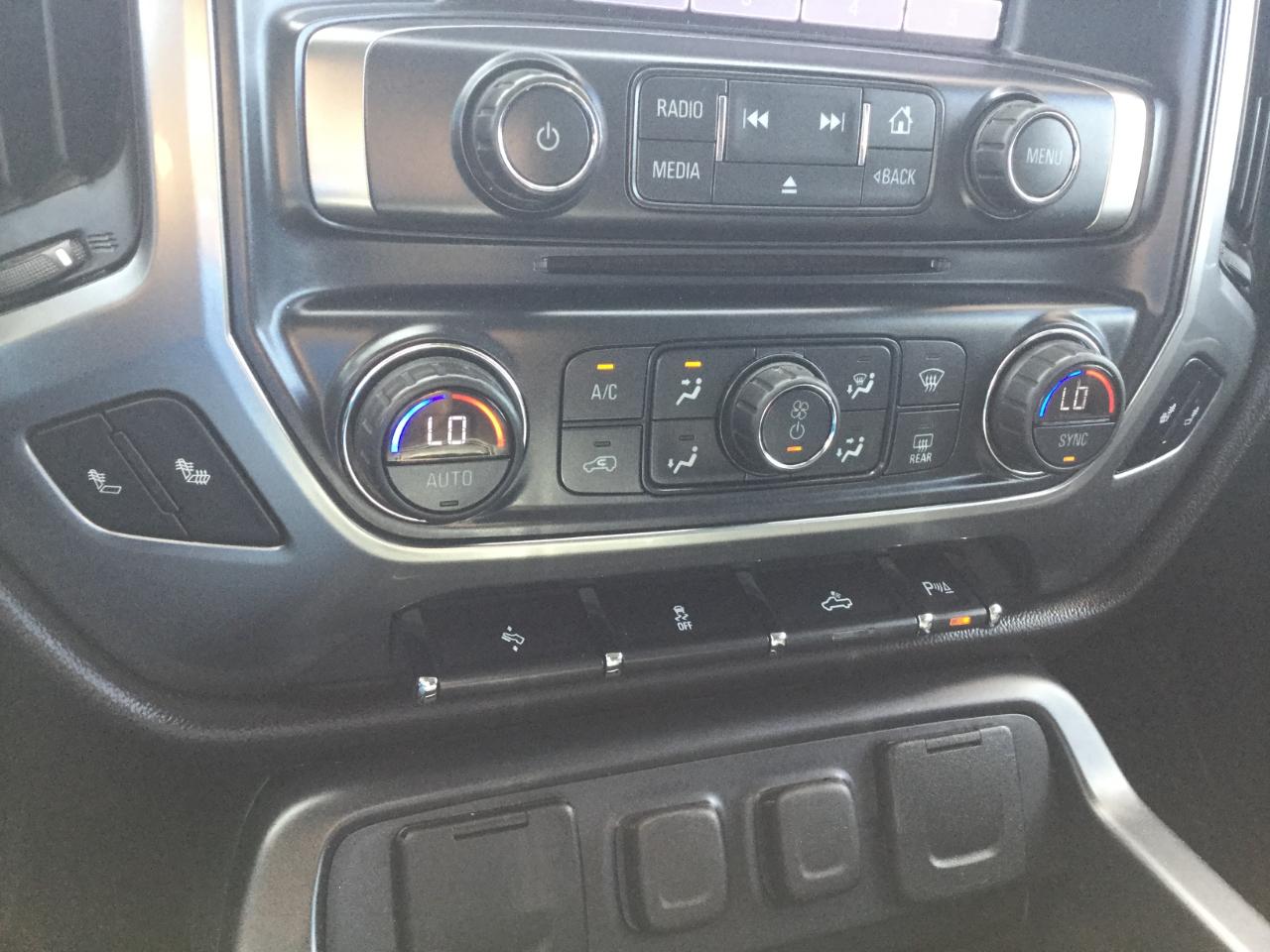 Chevrolet Silverado 1500 4WD Crew Cab 143.5" LT w/1LT 2016