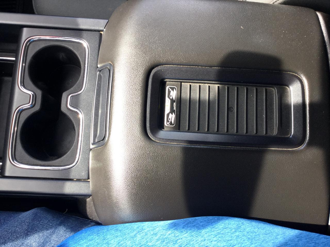 Chevrolet Silverado 1500 4WD Crew Cab 143.5" LT w/1LT 2016