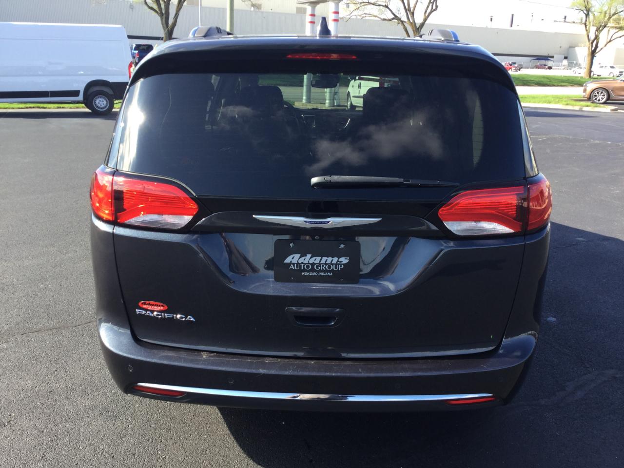 Chrysler Pacifica Touring L Plus FWD 2019