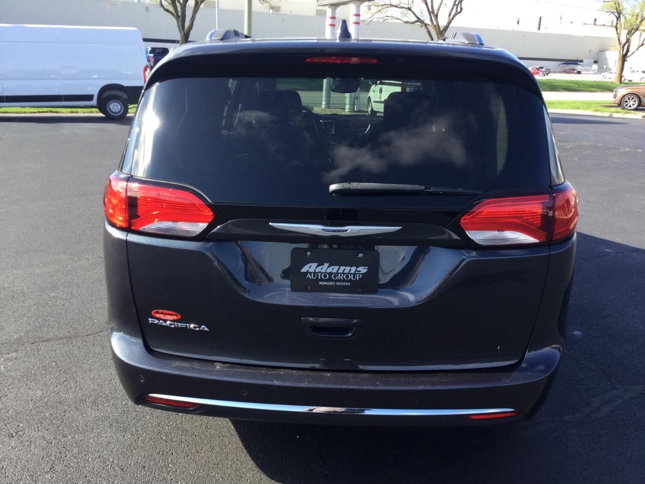 Chrysler Pacifica Touring L Plus FWD 2019