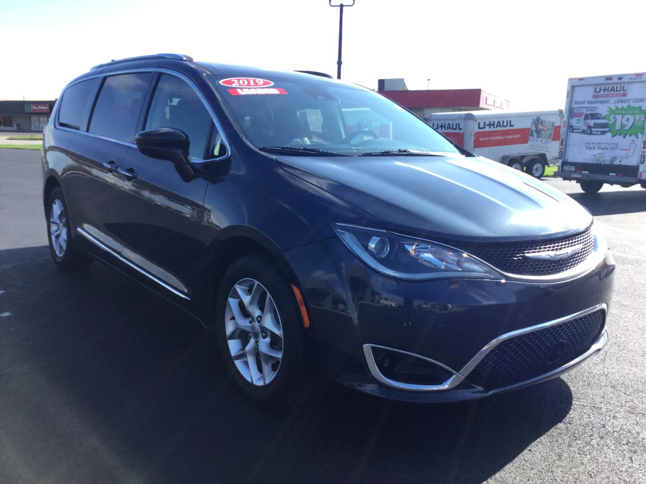 Chrysler Pacifica Touring L Plus FWD 2019