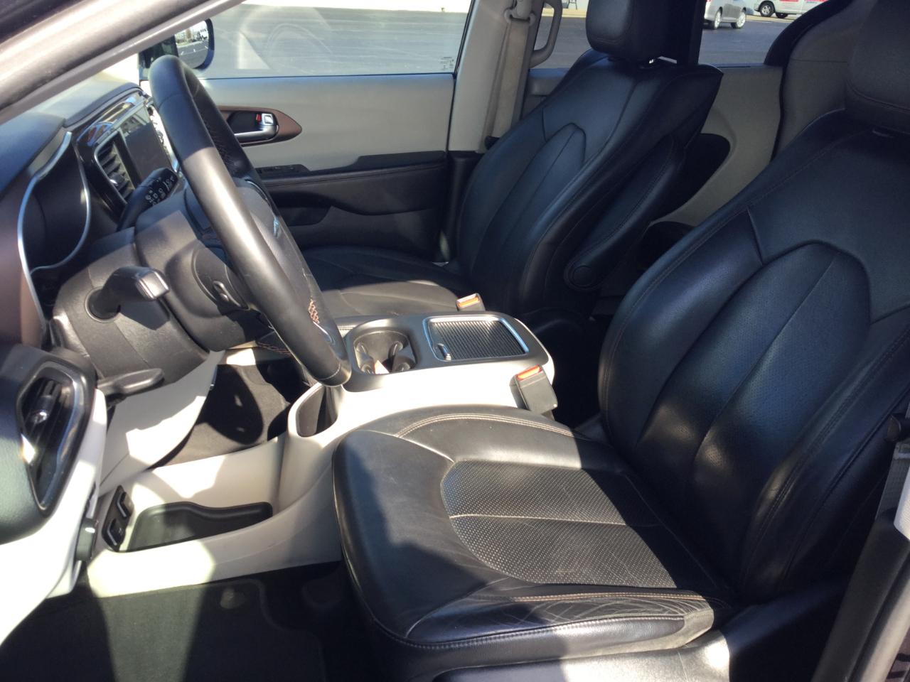 Chrysler Pacifica Touring L Plus FWD 2019