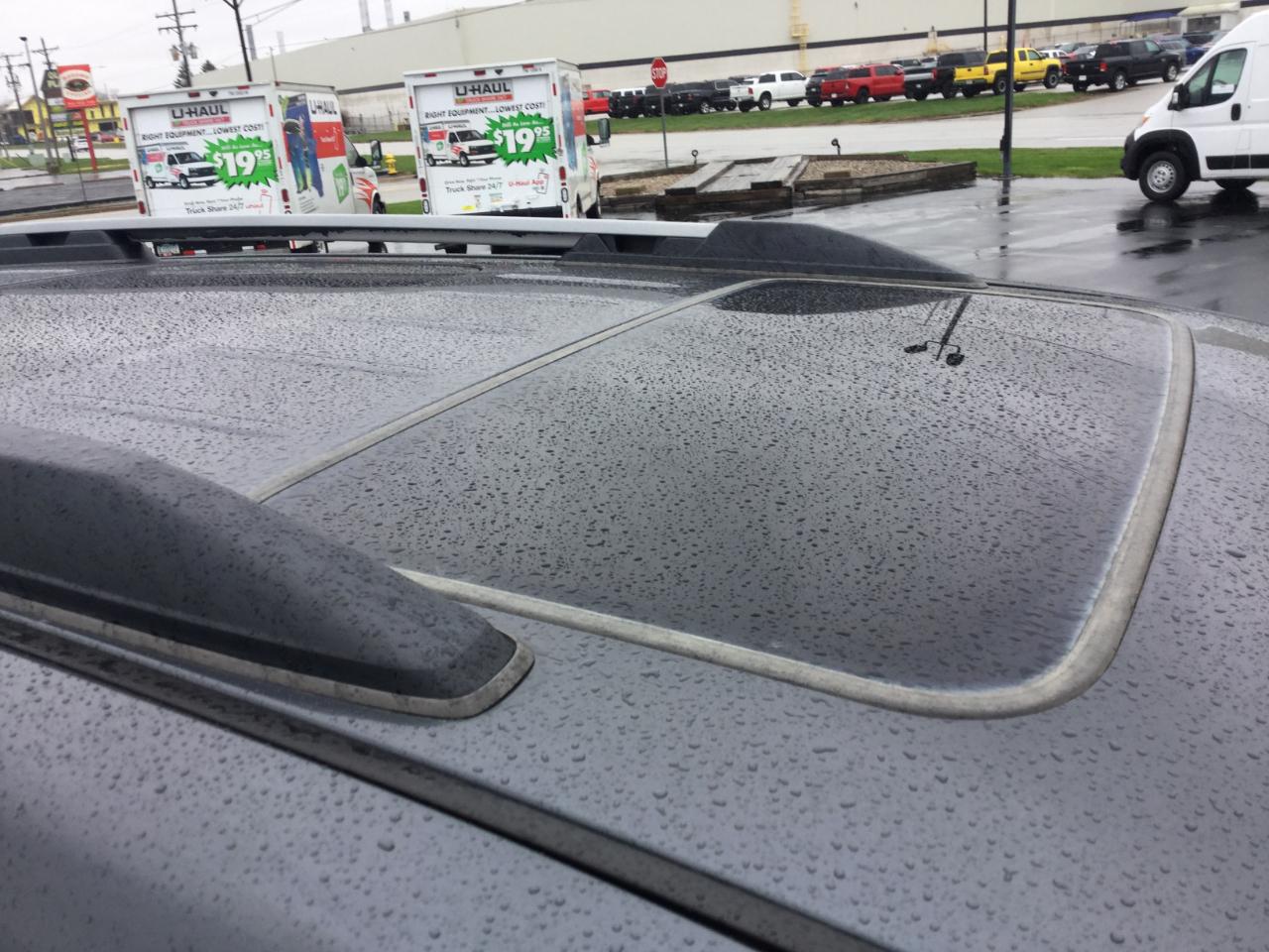 GMC Acadia FWD 4dr SLE 2011