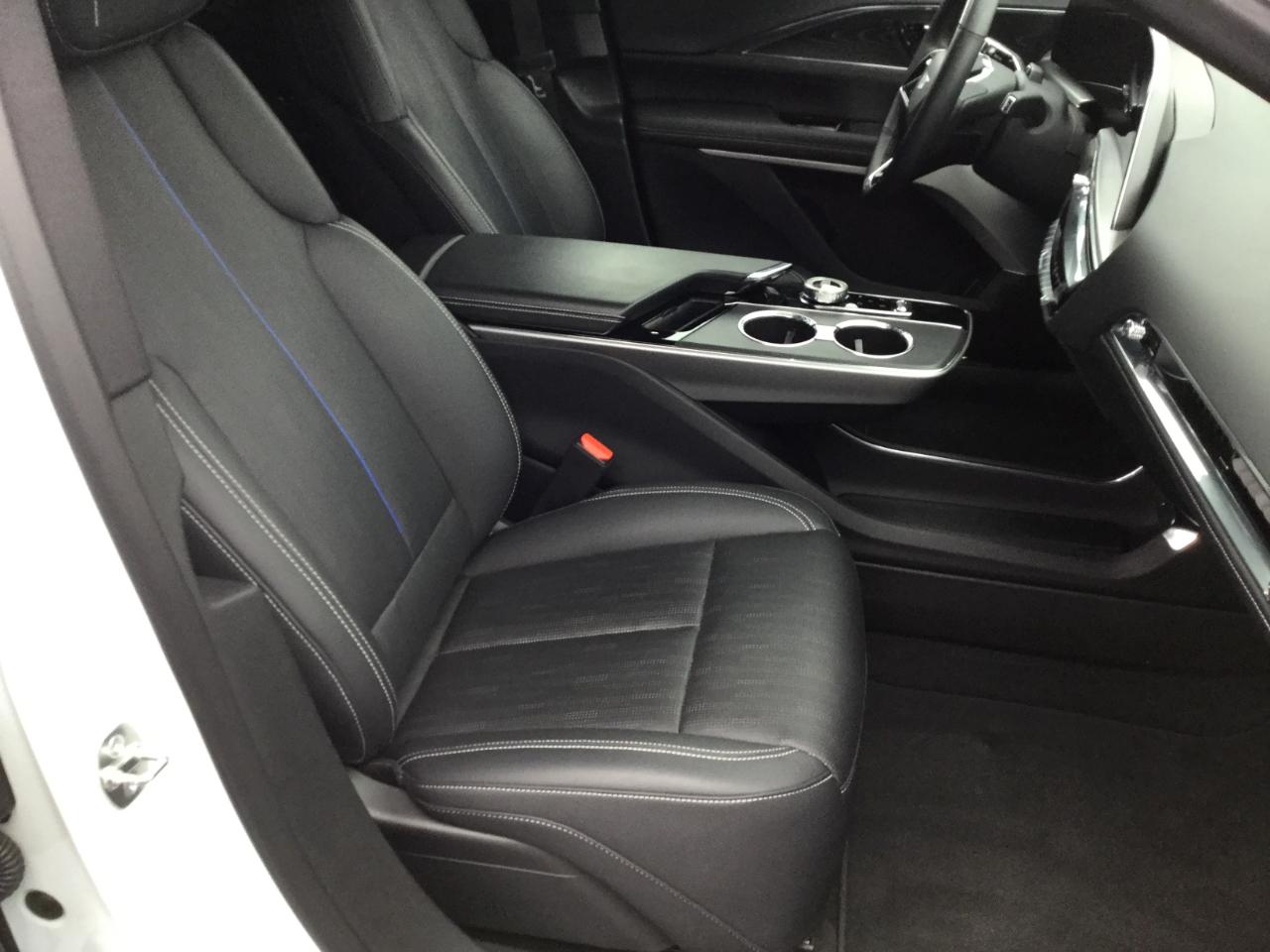 Cadillac Lyriq 4dr Sport w/1SJ 2024