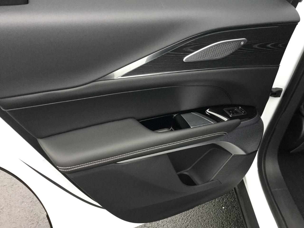 Cadillac Lyriq 4dr Sport w/1SJ 2024