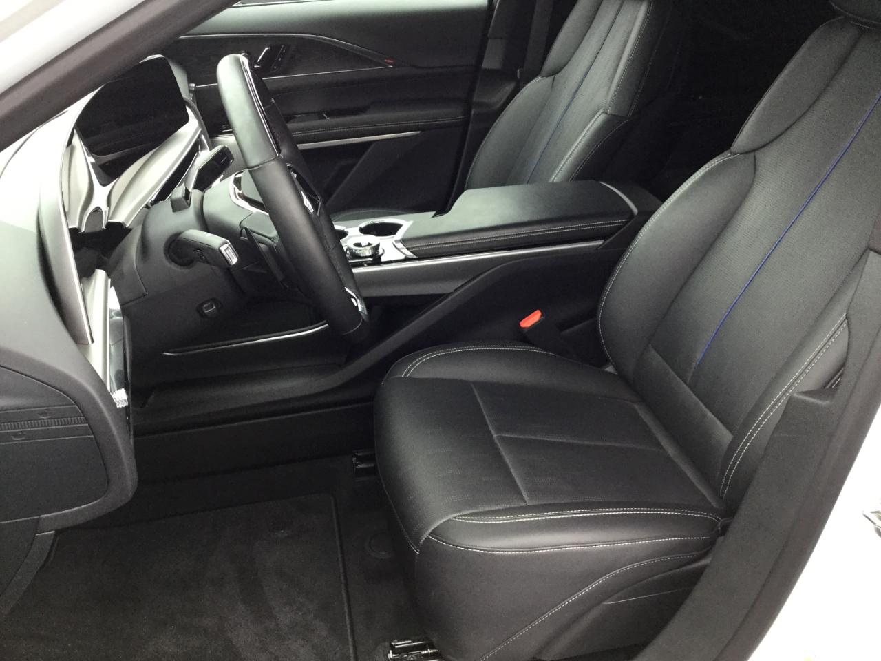 Cadillac Lyriq 4dr Sport w/1SJ 2024